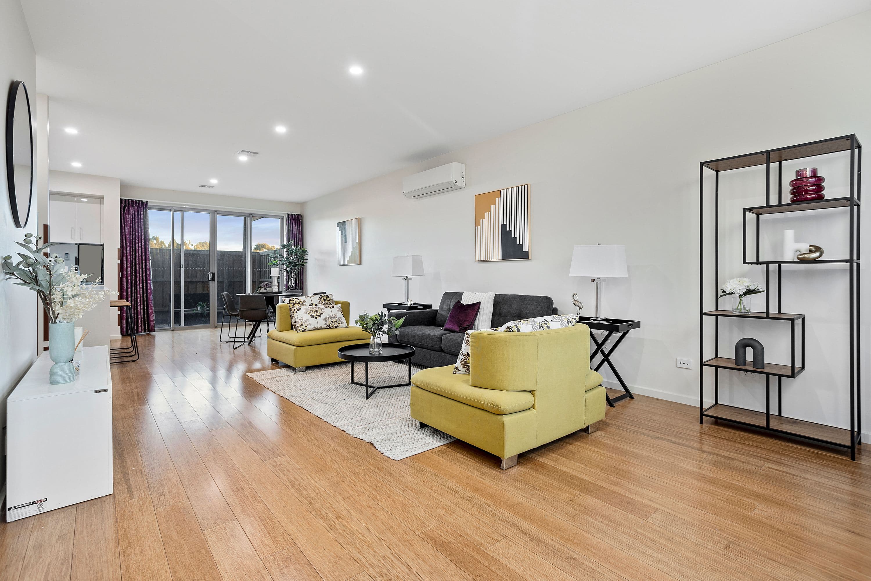 14 Emica Parade, Knoxfield VIC 3180, Knoxfield - Thumbnail 2