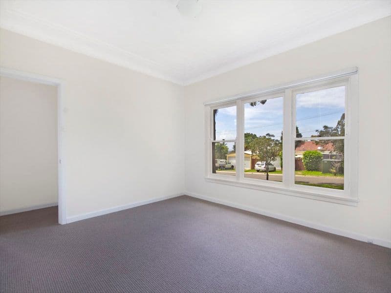9 Vesta Street, SUTHERLAND NSW 2232, Sutherland - Thumbnail 3
