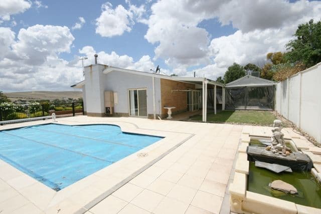 15 Mt Pleasant Road, BURRA SA 5417, Burra - Image 1