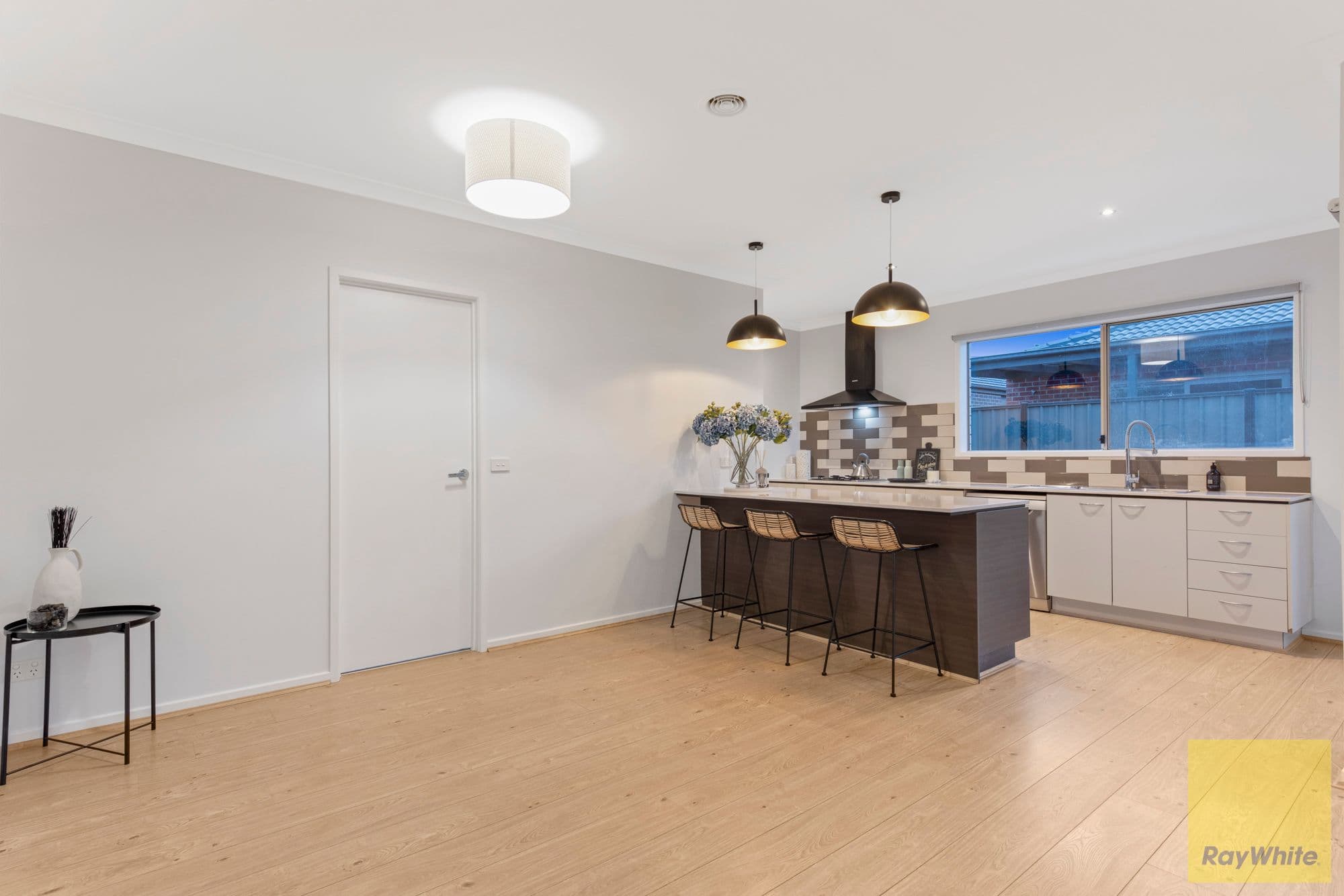 31 Omaroo Street, Truganina VIC 3029, Truganina - Thumbnail 6