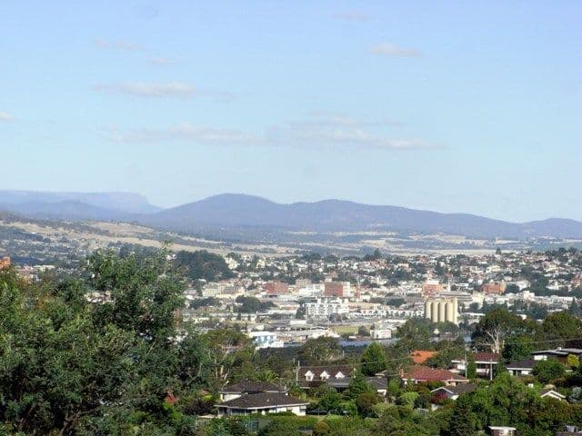 3 Tennyson Drive, RIVERSIDE TAS 7250, Riverside - Thumbnail 3