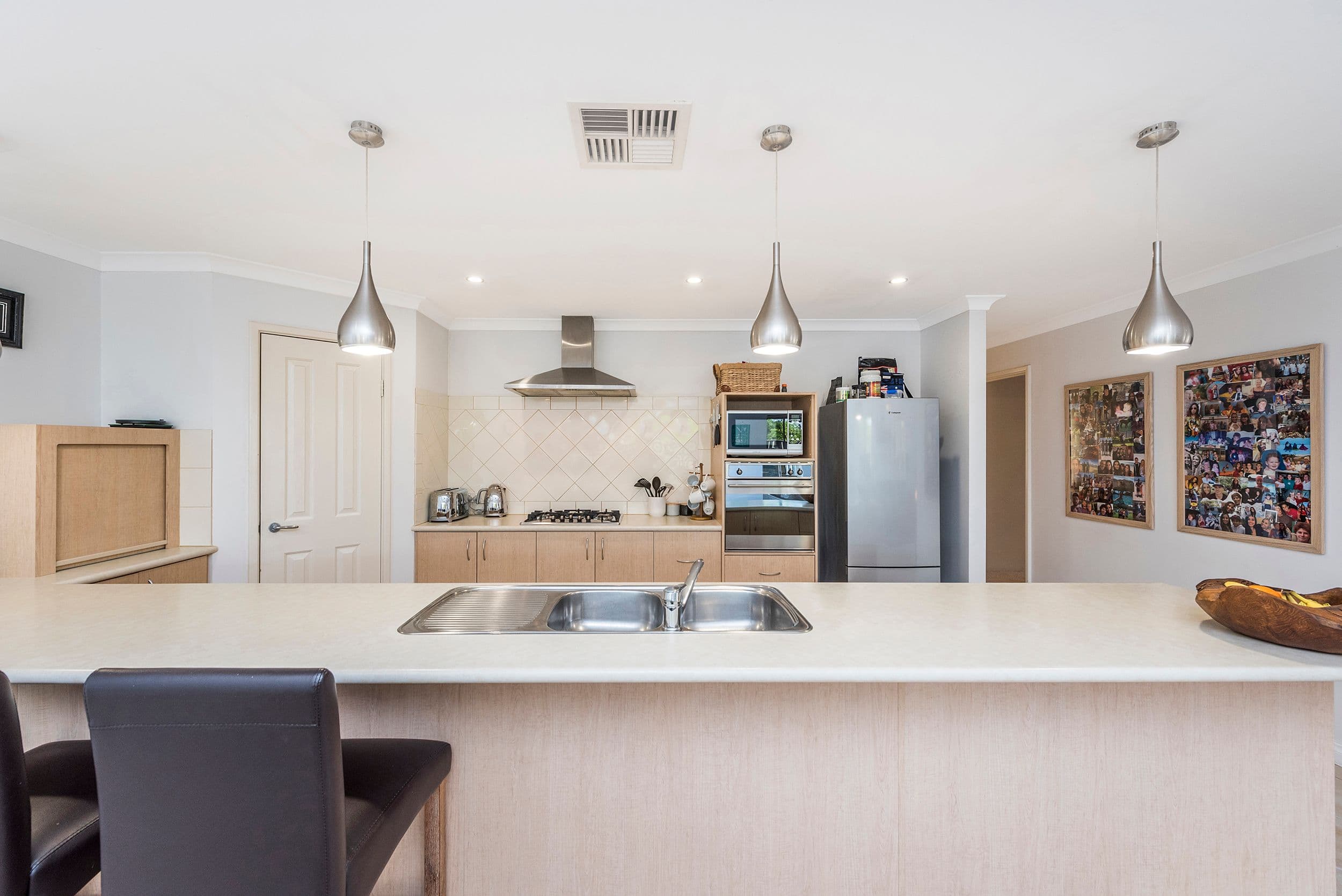 40 Lemon Gum Drive, Baldivis WA 6171, Baldivis - Thumbnail 2