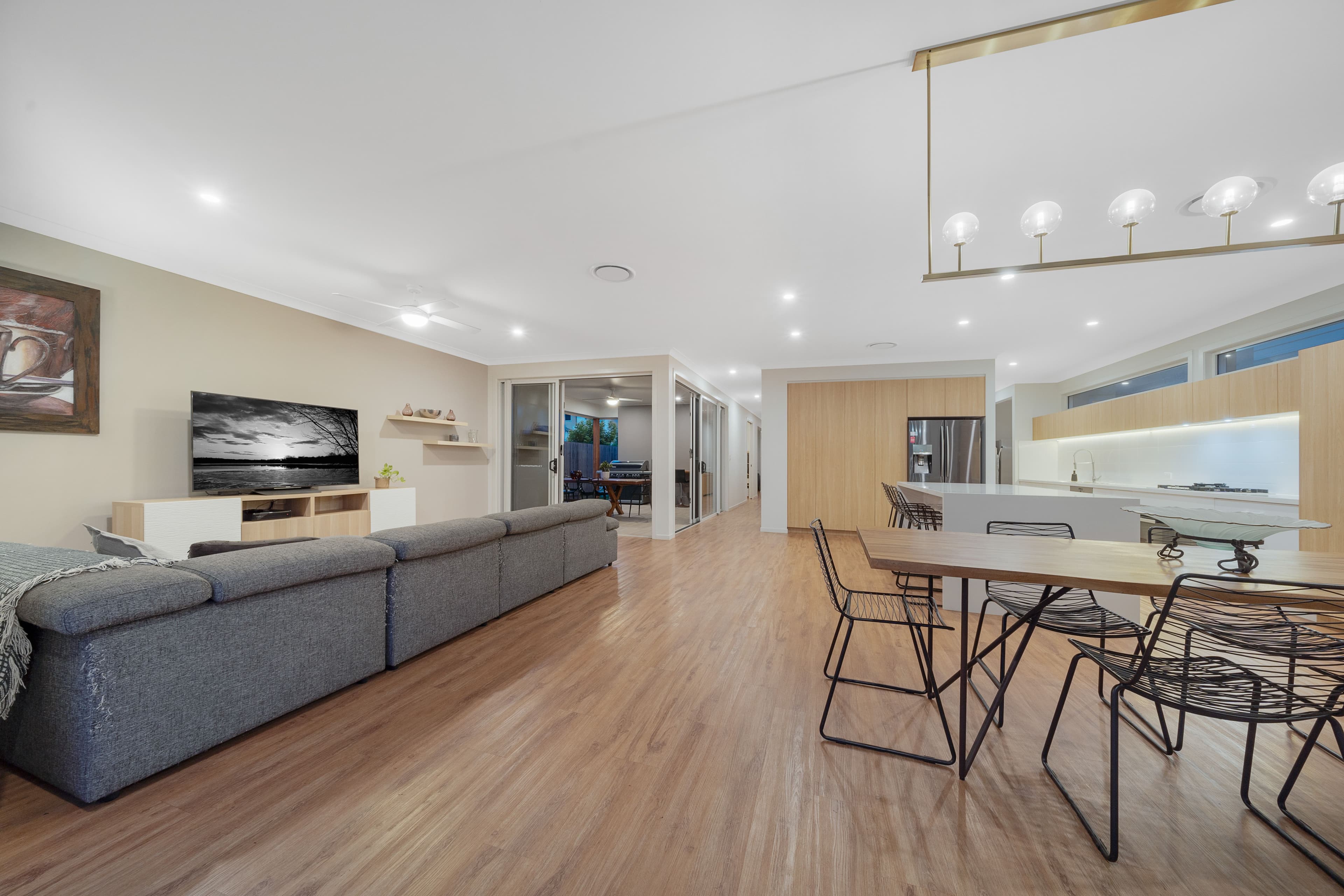 16 Walnut Street, Rochedale QLD 4123, Rochedale - Thumbnail 2