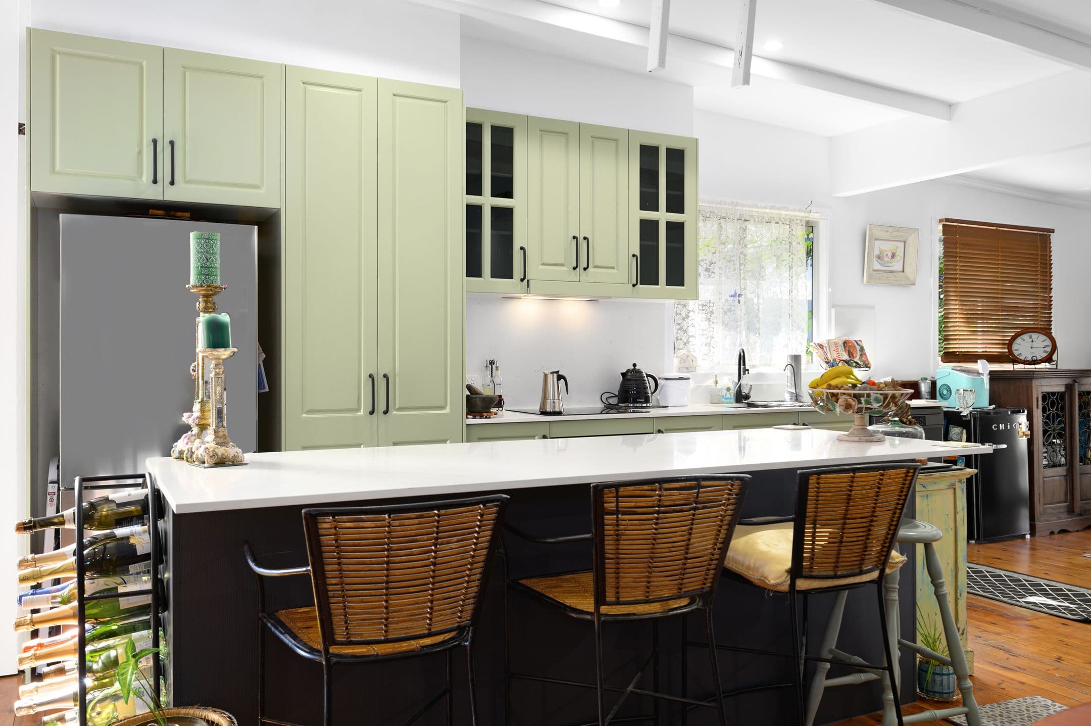 54 Deakin Avenue, Southport QLD 4215, Southport - Thumbnail 4