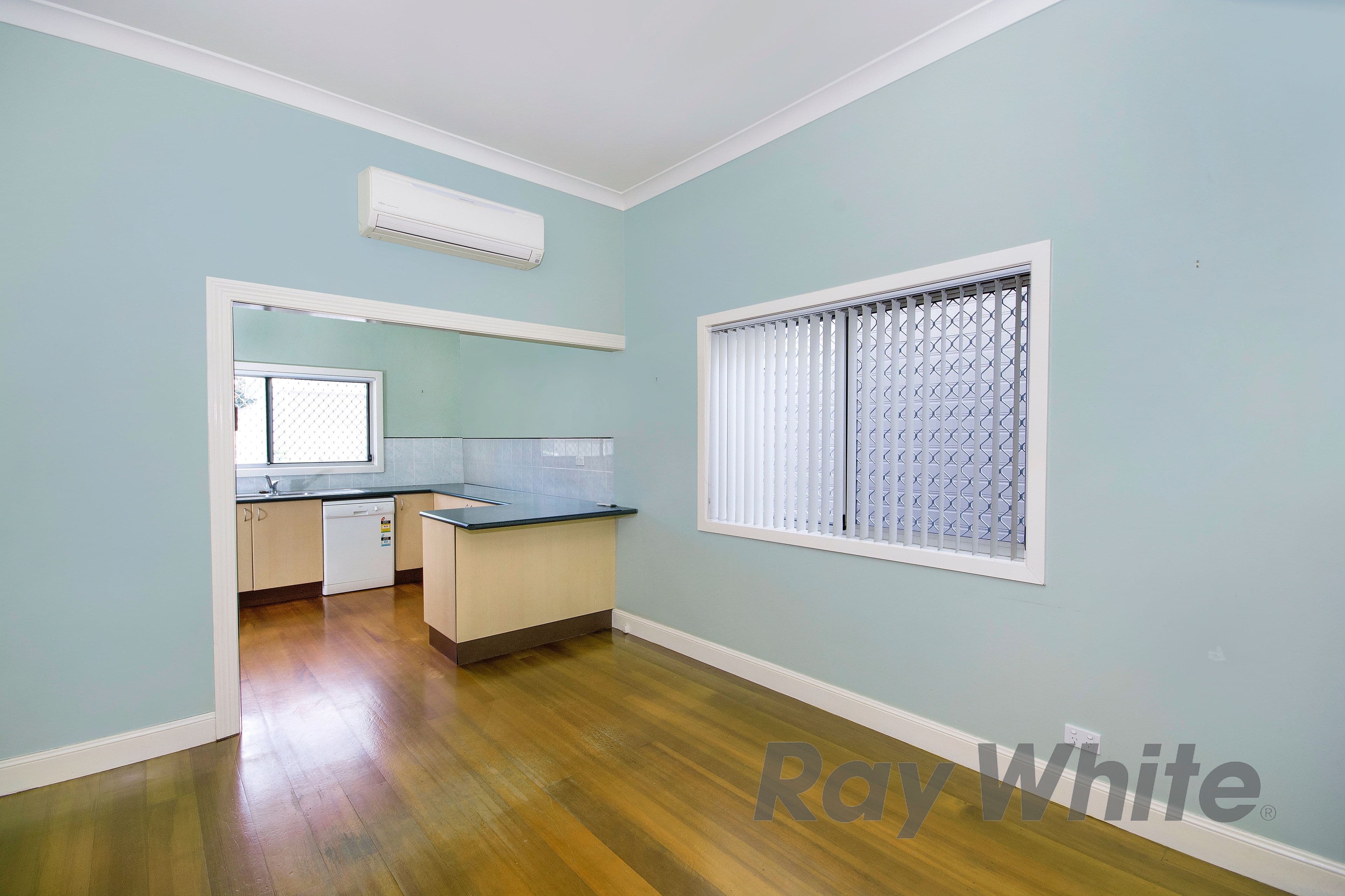 107 Cleary Street, Hamilton - Thumbnail 4