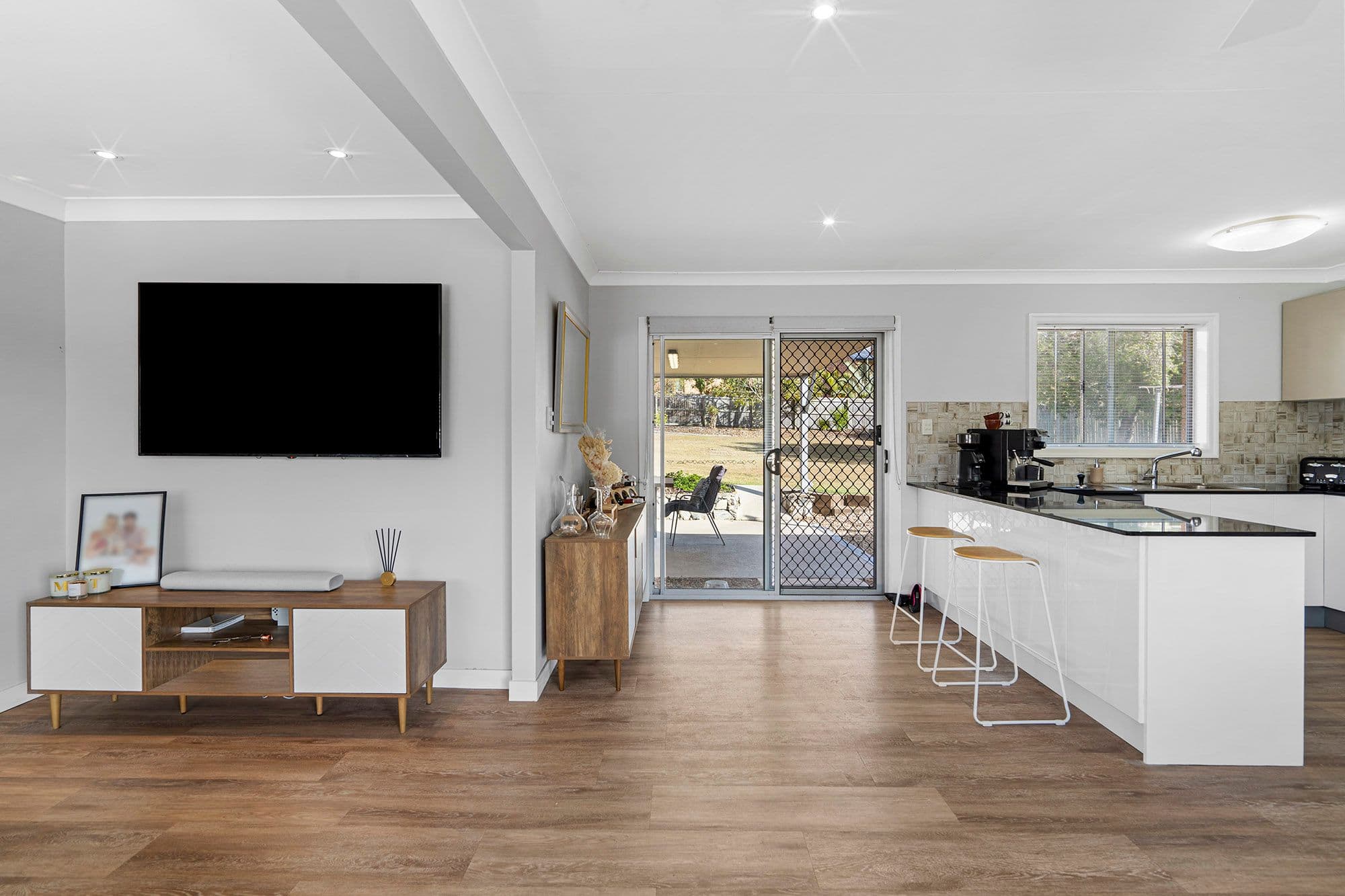 17 Laurinda Crescent, Springwood QLD 4127, Springwood - Thumbnail 4