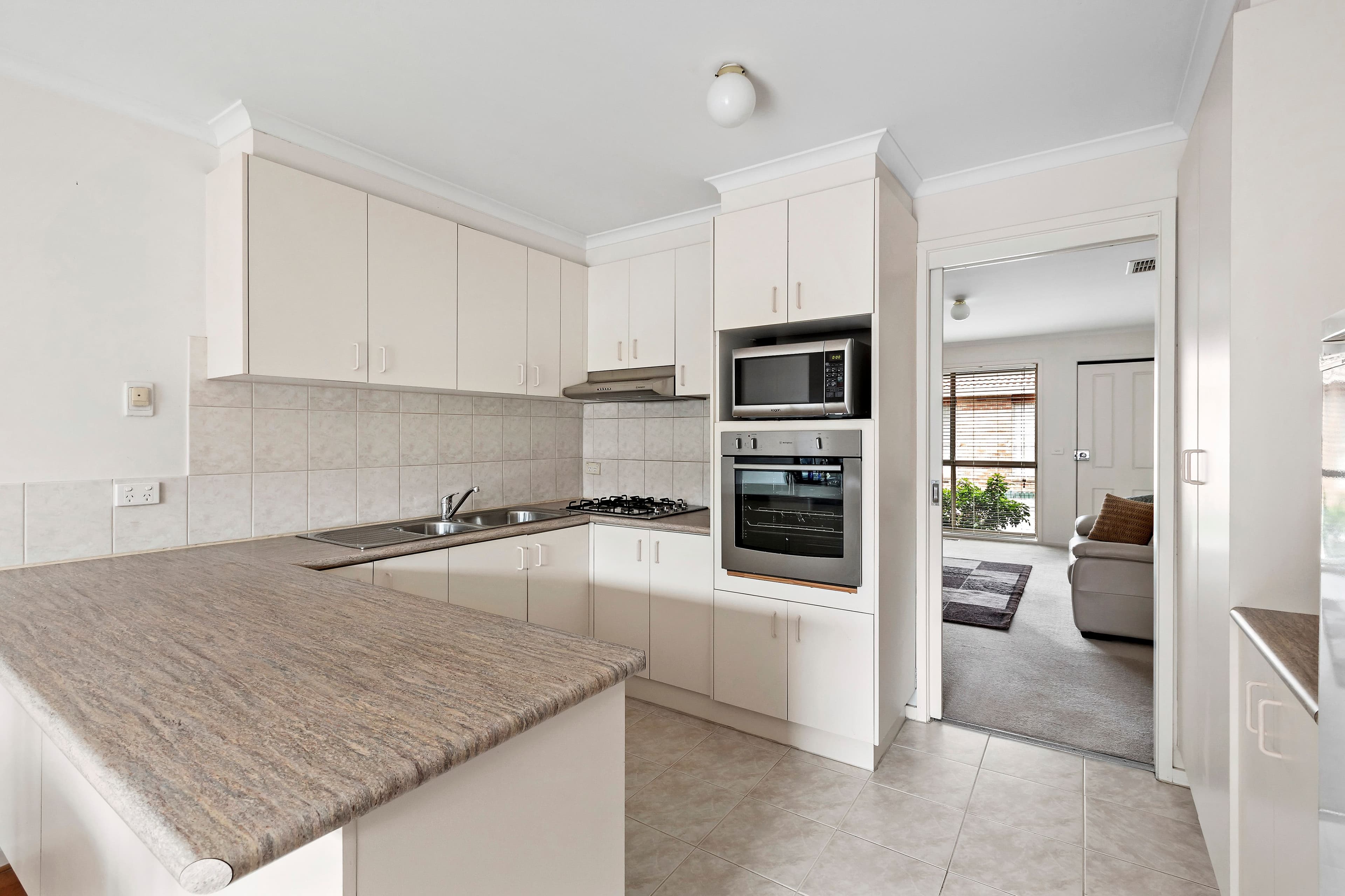 25 Swanpool Avenue, Chelsea VIC 3196, Chelsea - Thumbnail 3