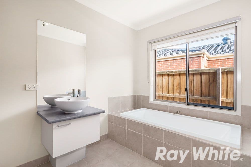 3 Clancy Way, Doreen VIC 3754, Doreen - Thumbnail 6