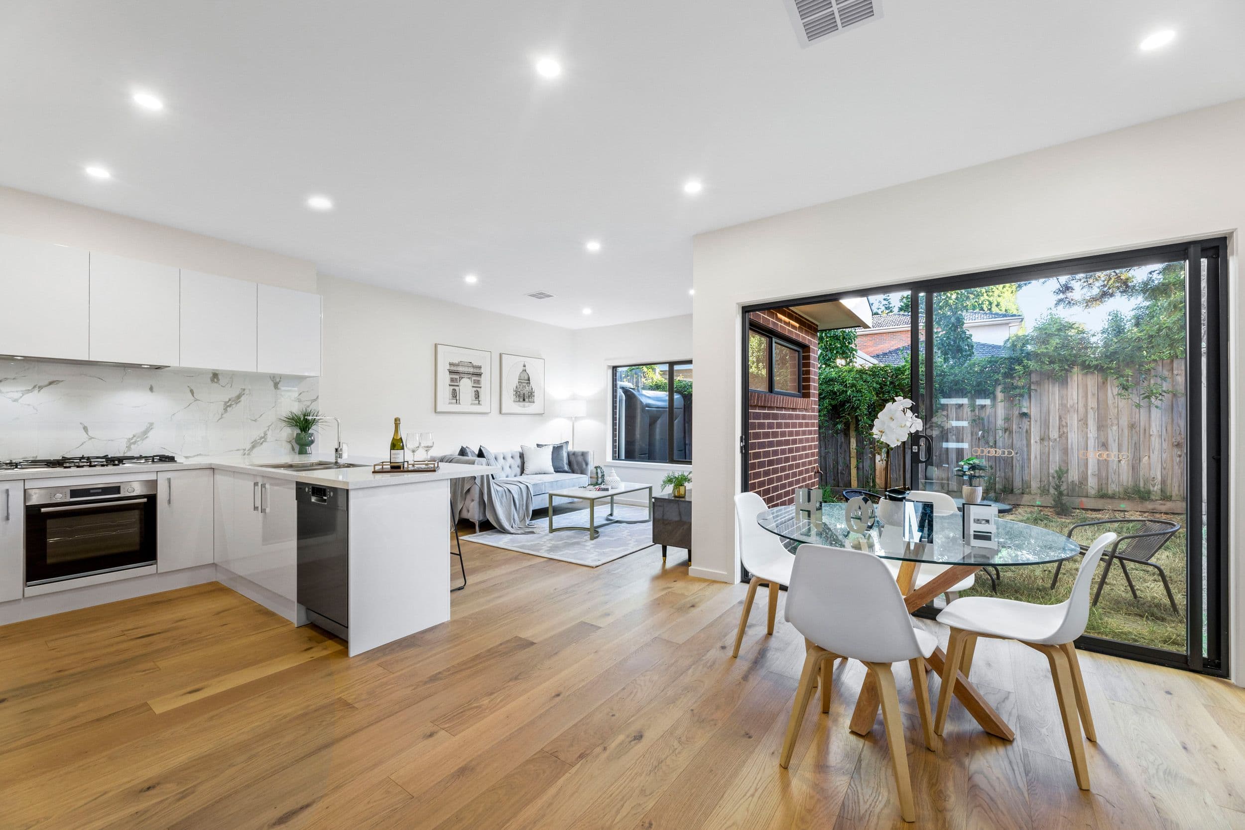 21B Bizley Street, Mount Waverley VIC 3149, Mount Waverley - Thumbnail 6
