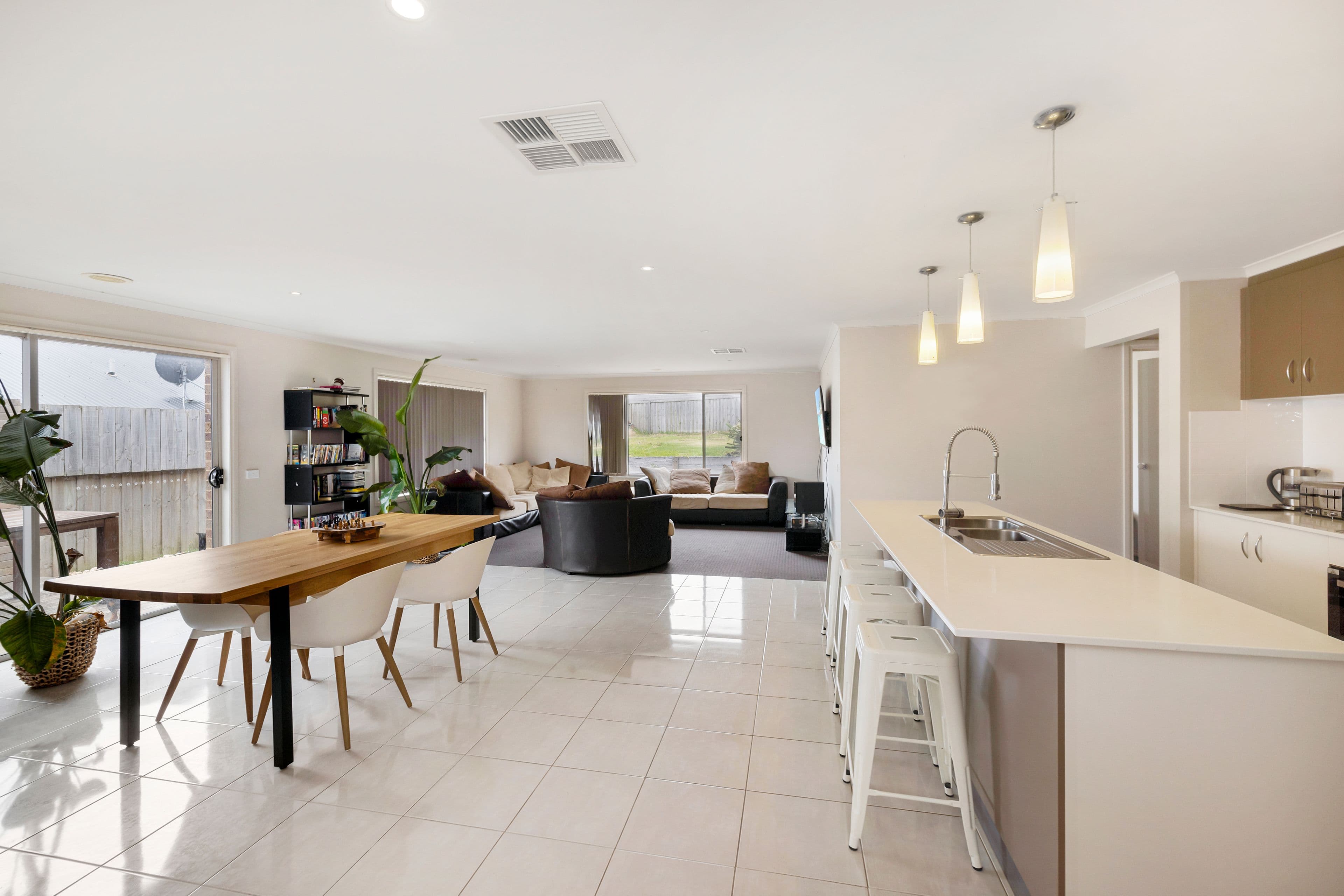 8 Cole Close, Warrnambool VIC 3280, Warrnambool - Thumbnail 2