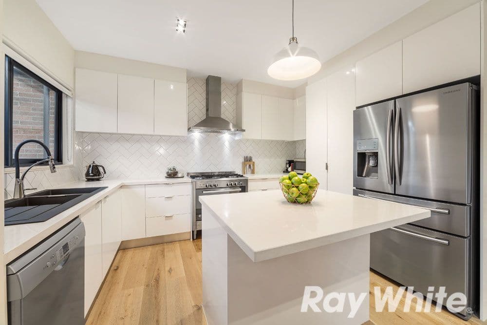 113 Greensborough Road, Macleod VIC 3085, Macleod - Thumbnail 4