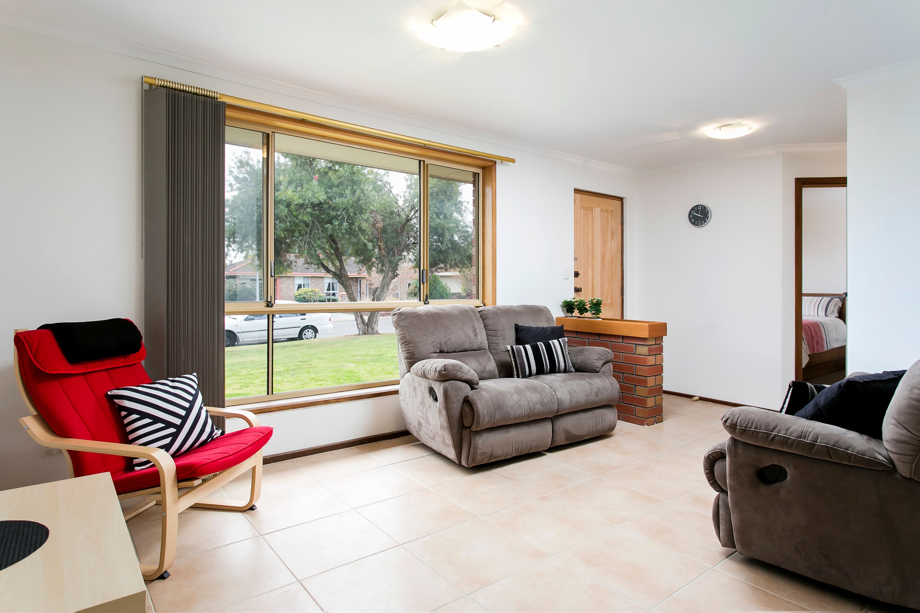 4 Grace Court, Morphett Vale SA 5162, Morphett Vale - Thumbnail 2