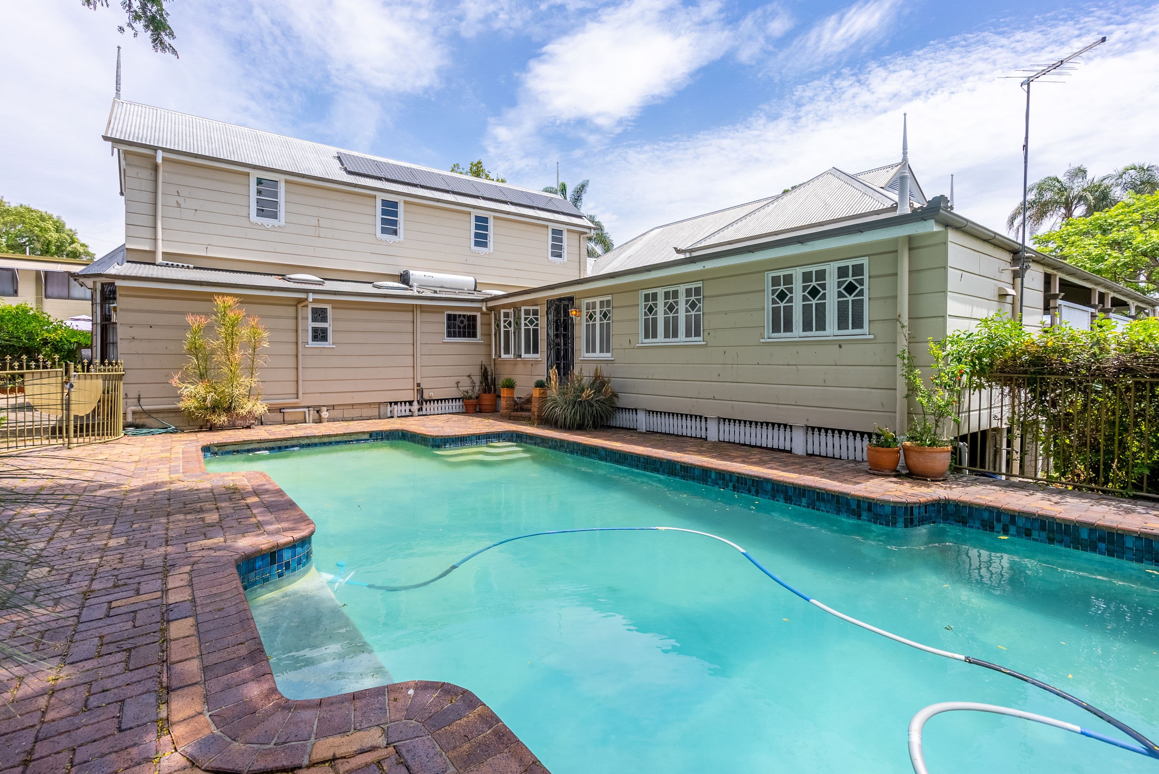 42 Thorn Street, Ipswich QLD 4305, Ipswich - Thumbnail 2