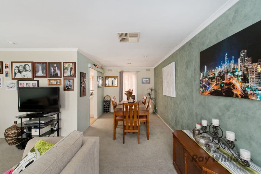 40 Mitchell Road, Melton South VIC 3338, Melton South - Thumbnail 5