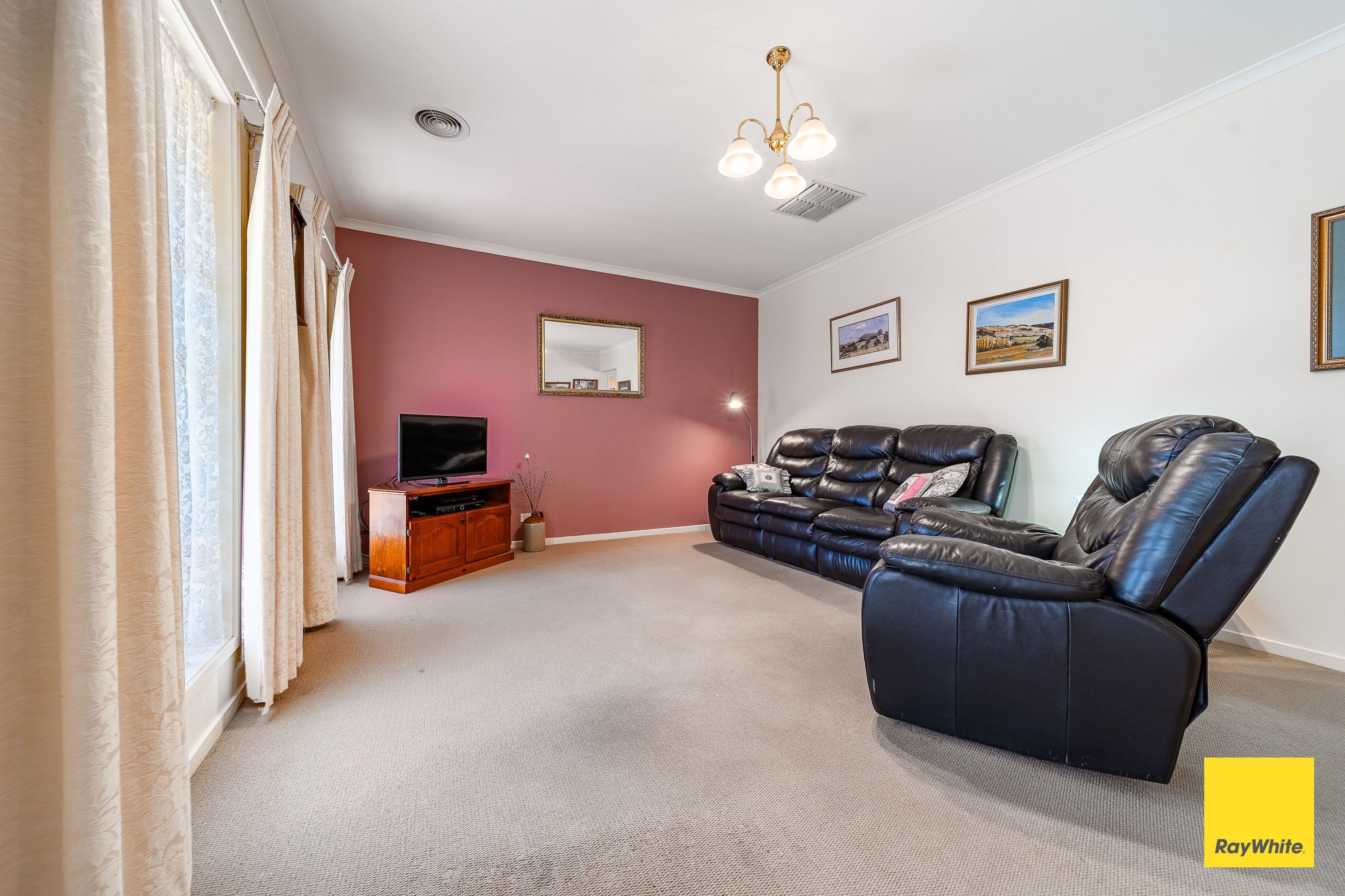 9A Howell Crescent, Kangaroo Flat VIC 3555, Kangaroo Flat - Thumbnail 3