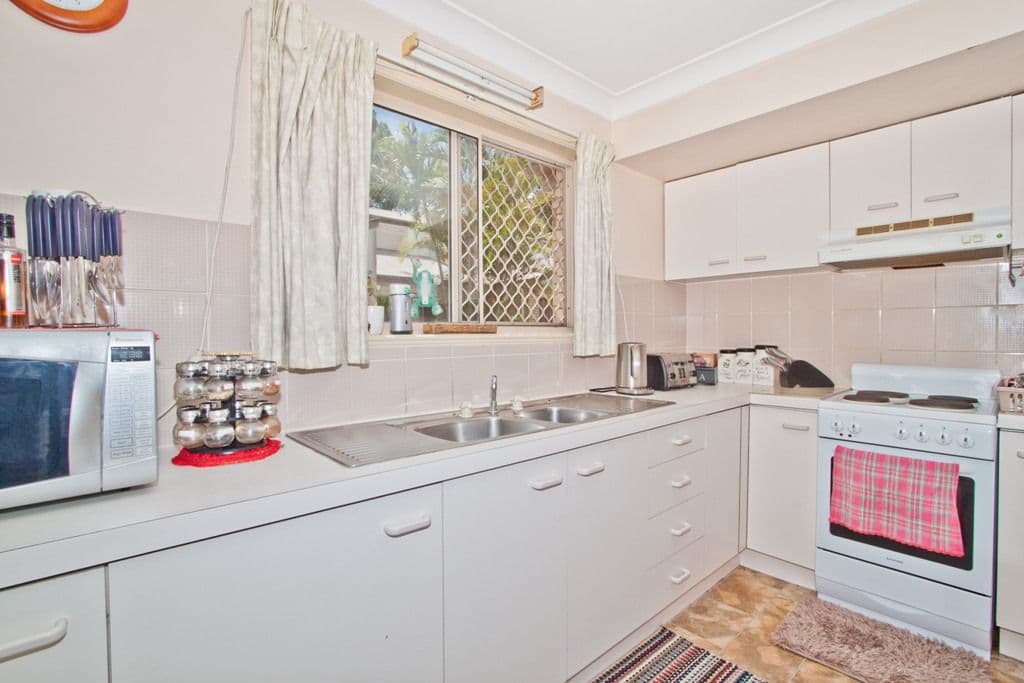 8 Park Lane, YEERONGPILLY QLD 4105, Yeerongpilly - Thumbnail 4