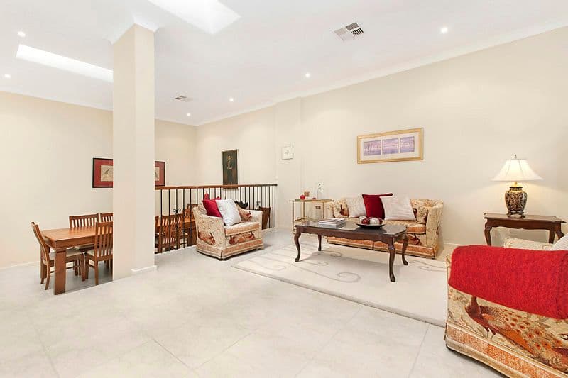 70 Warragal Road, TURRAMURRA NSW 2074, Turramurra - Thumbnail 3