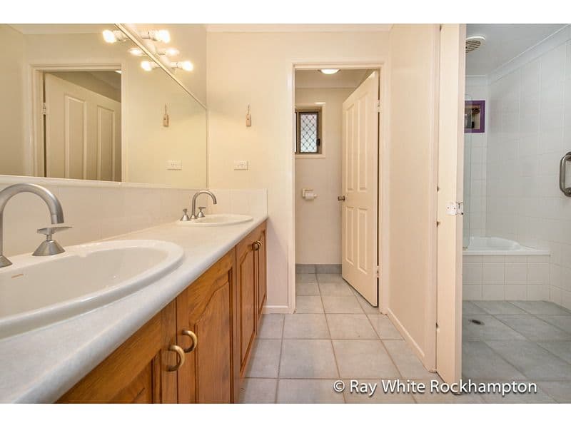 14 Sunset Drive, Gracemere QLD 4702, Gracemere - Thumbnail 7
