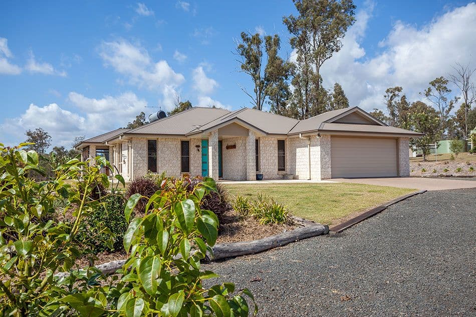 73 Lakes Drive, LAIDLEY HEIGHTS QLD 4341, Laidley Heights - Thumbnail 2