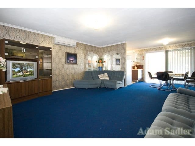 4 Summerland Key, BROADBEACH WATERS QLD 4218, Broadbeach Waters - Thumbnail 4