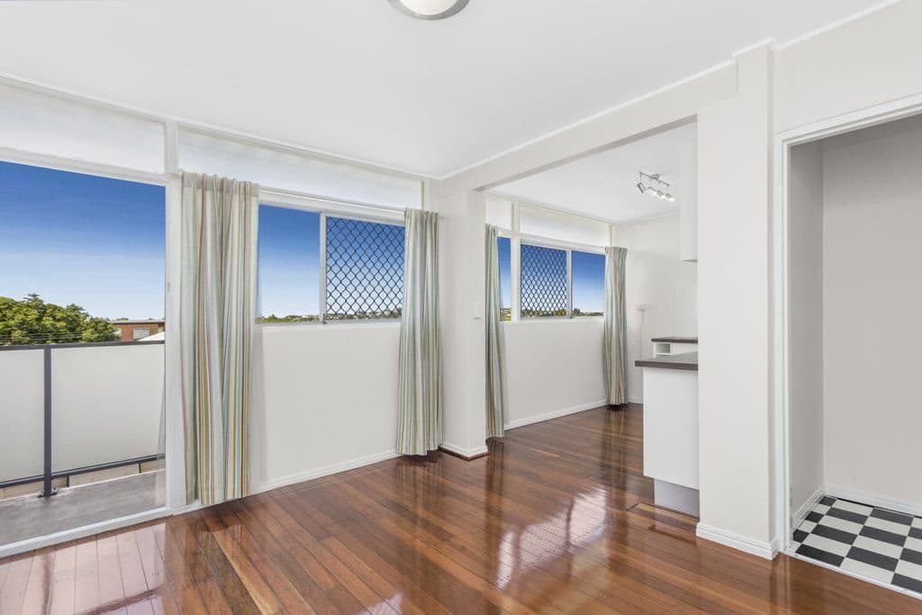 24 Fifth Avenue, Kedron QLD 4031, Kedron - Thumbnail 6