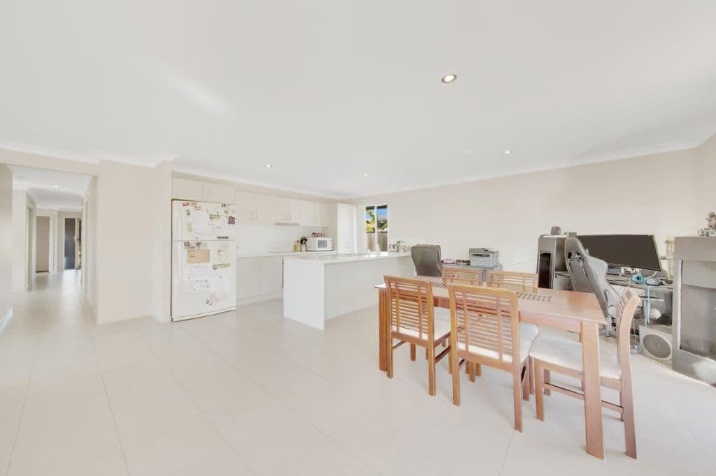 59 Oxford Street, Calliope QLD 4680, Calliope - Thumbnail 3