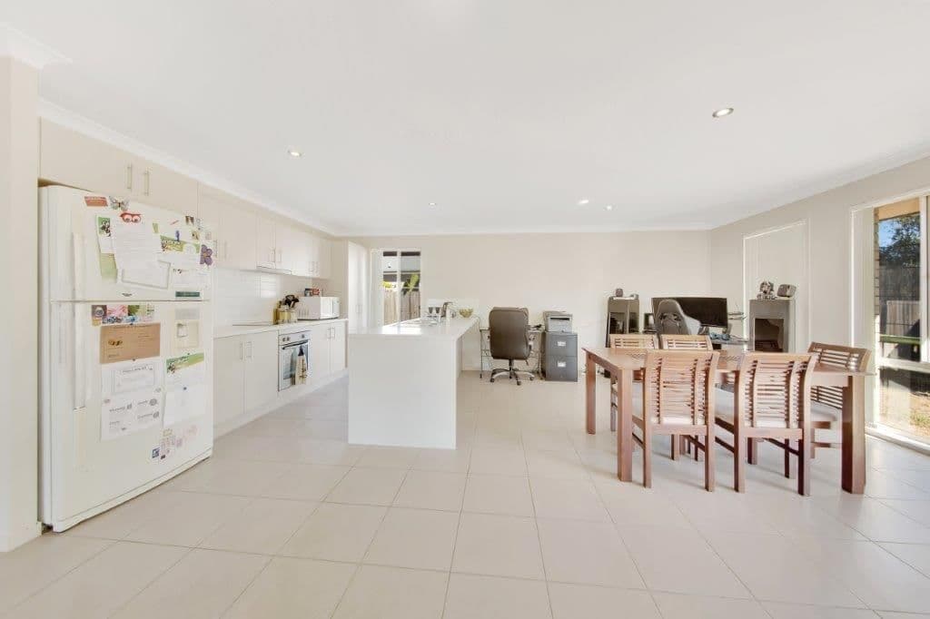 59 Oxford Street, Calliope QLD 4680, Calliope - Thumbnail 5