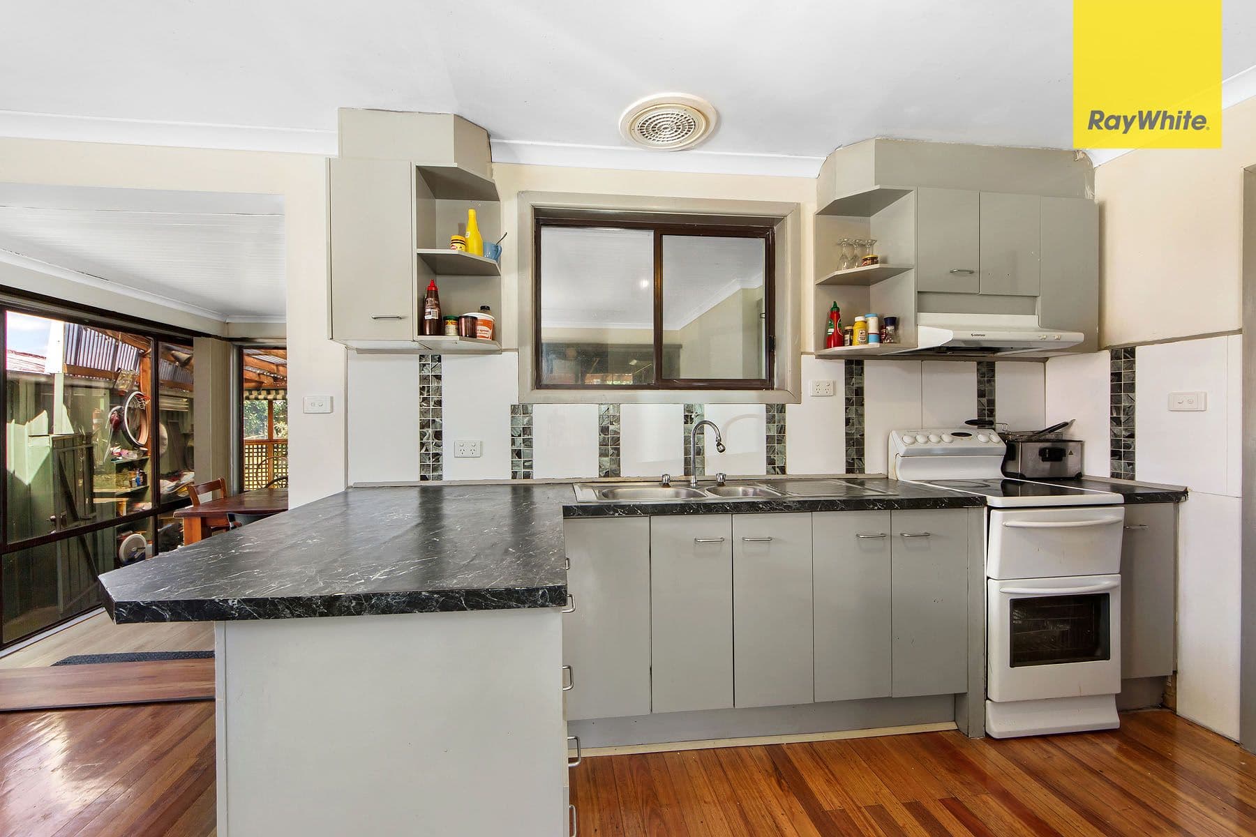 33 Jamieson Street, St Albans VIC 3021, St Albans - Thumbnail 3