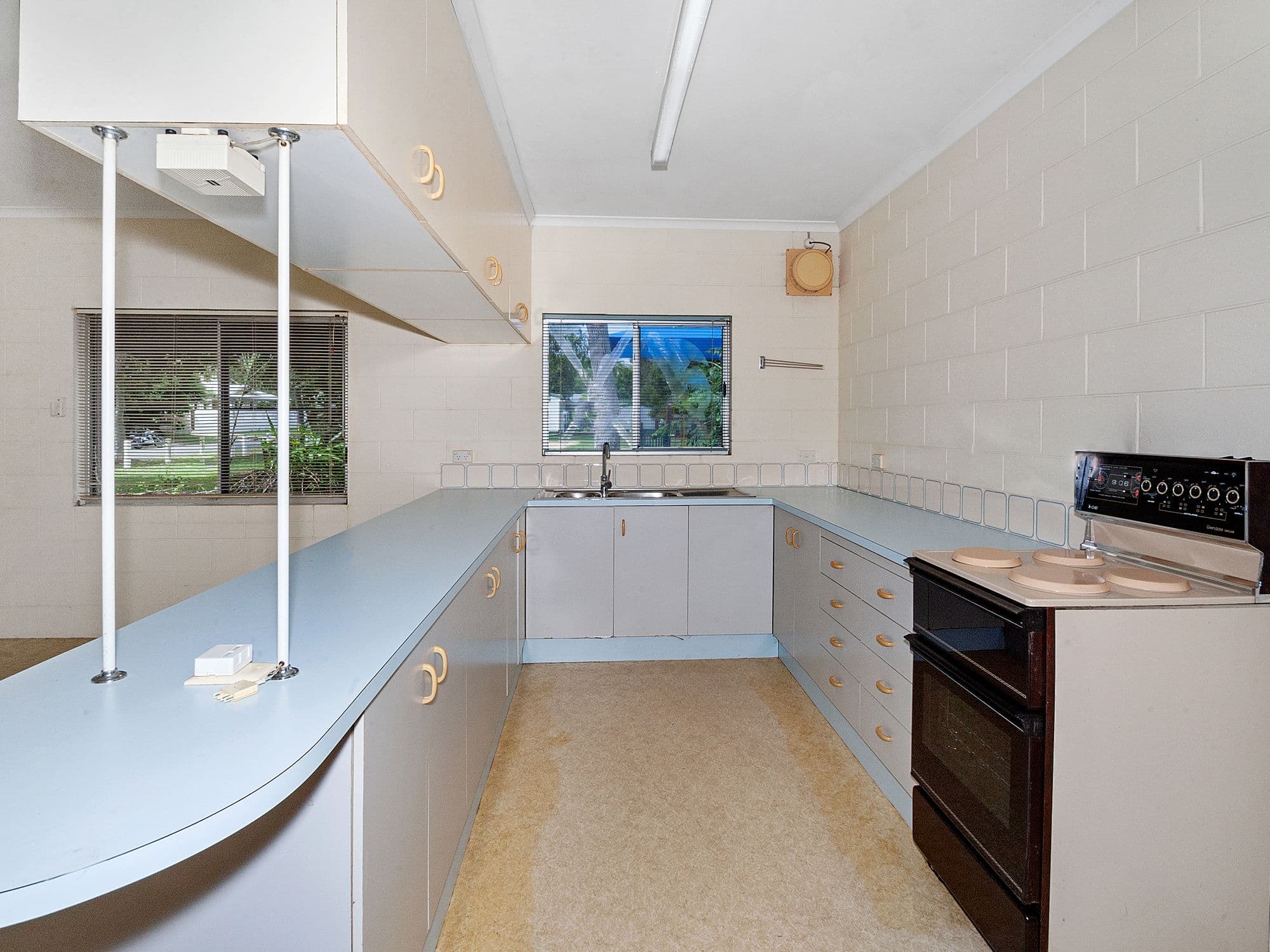 9 Nancy Street, Yorkeys Knob QLD 4878, Yorkeys Knob - Thumbnail 5