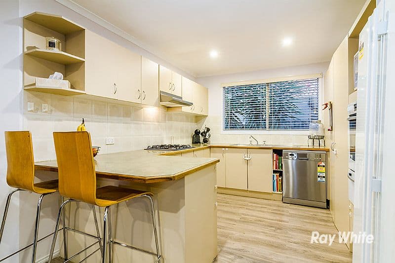 3 Raisell Road, Cranbourne West VIC 3977, Cranbourne West - Thumbnail 3