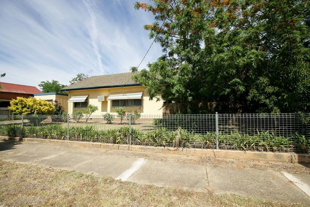 16B Broad Street, Wagga Wagga NSW 2650, Wagga Wagga - Image 1