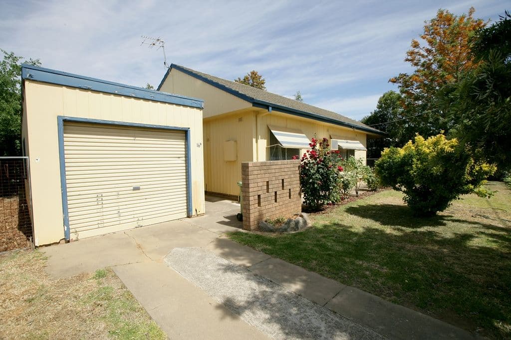 16B Broad Street, Wagga Wagga NSW 2650, Wagga Wagga - Thumbnail 2