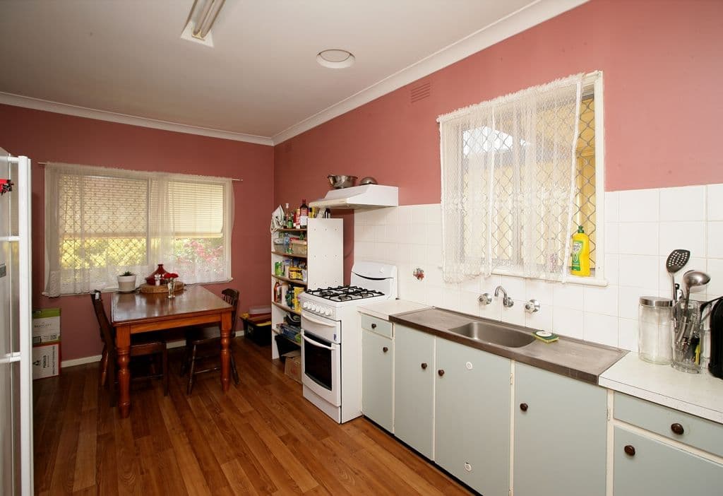 16B Broad Street, Wagga Wagga NSW 2650, Wagga Wagga - Thumbnail 3