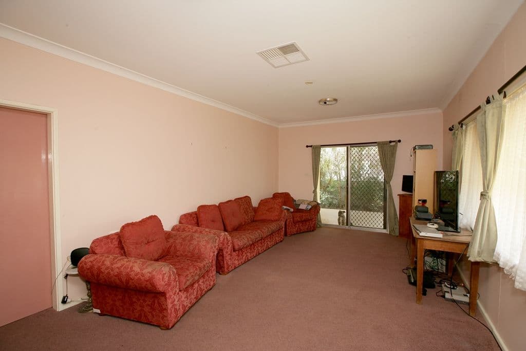 16B Broad Street, Wagga Wagga NSW 2650, Wagga Wagga - Thumbnail 5