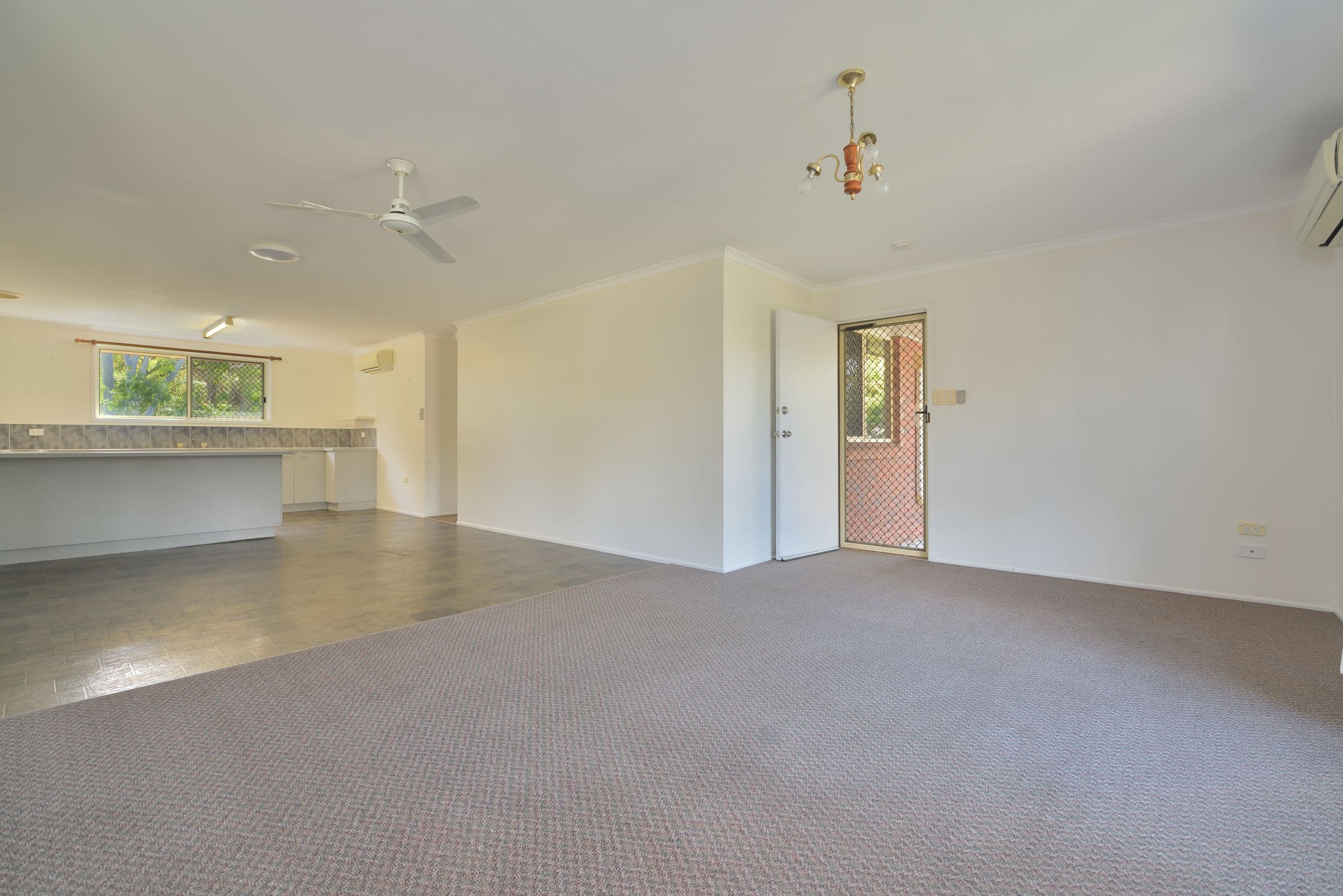 8 Carinya Drive, Clinton QLD 4680, Clinton - Thumbnail 6