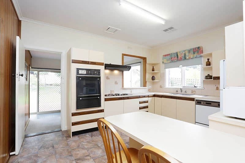 24 Pepperell Avenue, Glen Waverley VIC 3150, Glen Waverley - Thumbnail 5