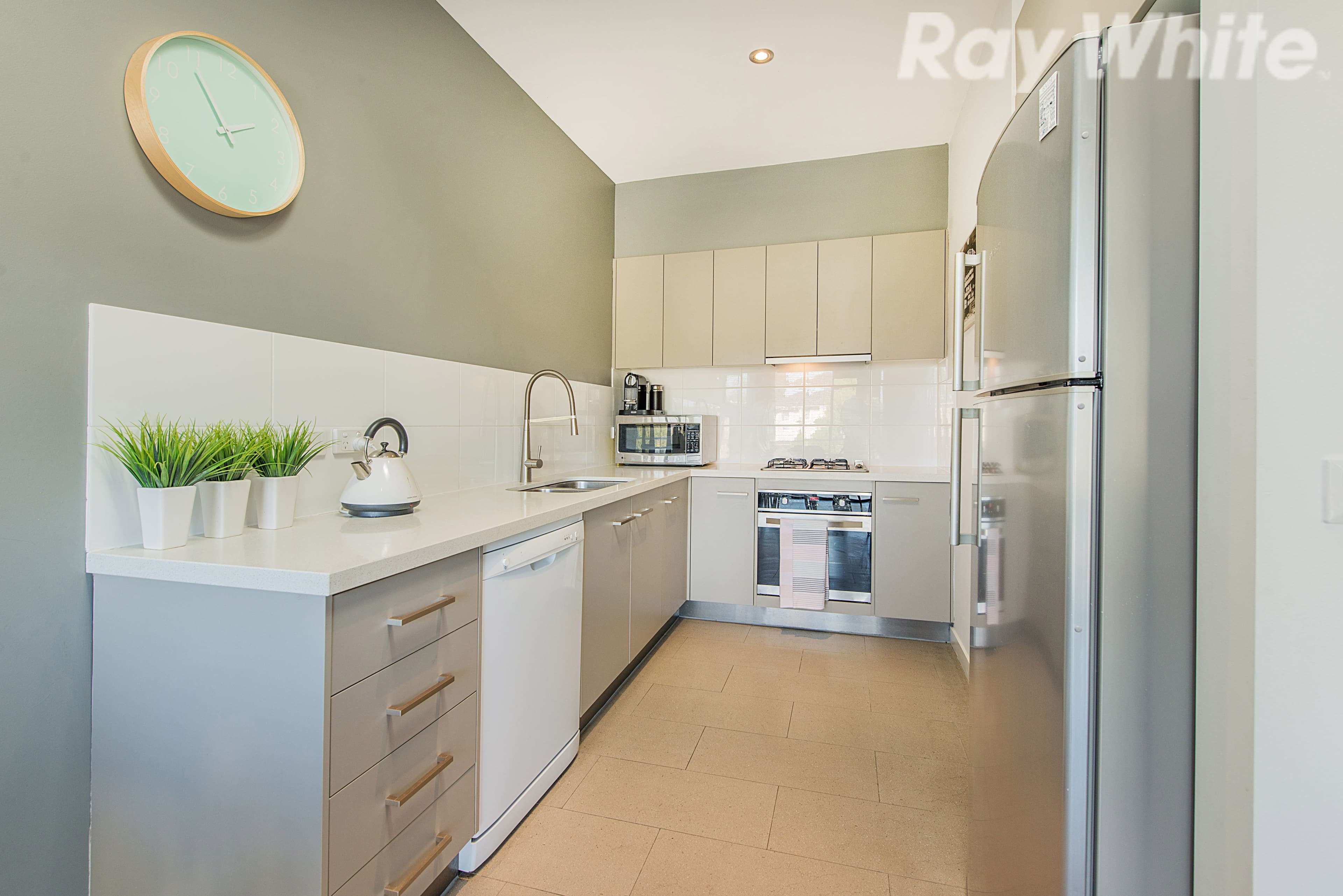4 Laurel Avenue, Boronia VIC 3155, Boronia - Thumbnail 3