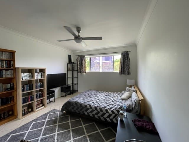 5 / 25 Gordon Street MILTON QLD 4064, 000 (Sold On 15-Mar-2021) Unit 2 Beds | 1 Bath | 1 Car 25 Gordon Street Milton - Thumbnail 5