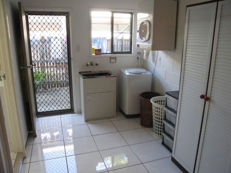 7 Kingsford Court, NORTH MACKAY QLD 4740, North Mackay - Thumbnail 5