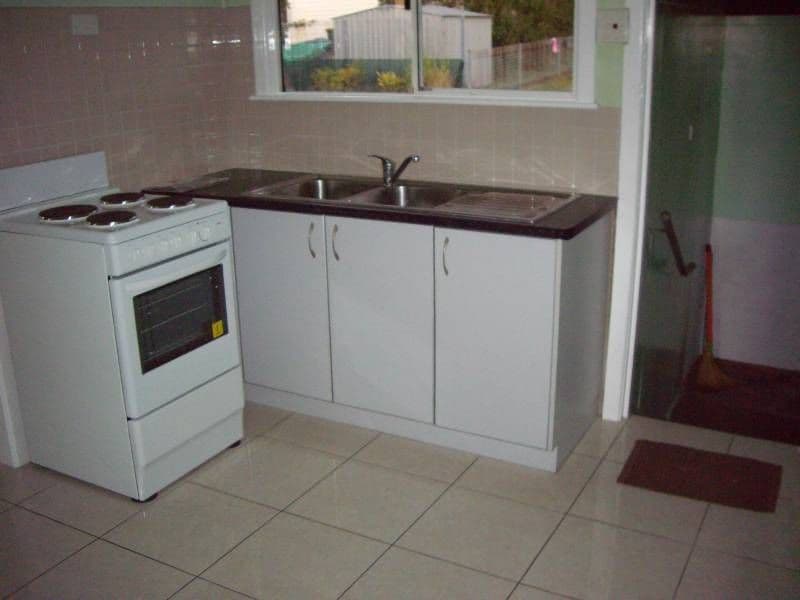 21 Livingstone Street, DARRA QLD 4076, Darra - Thumbnail 6