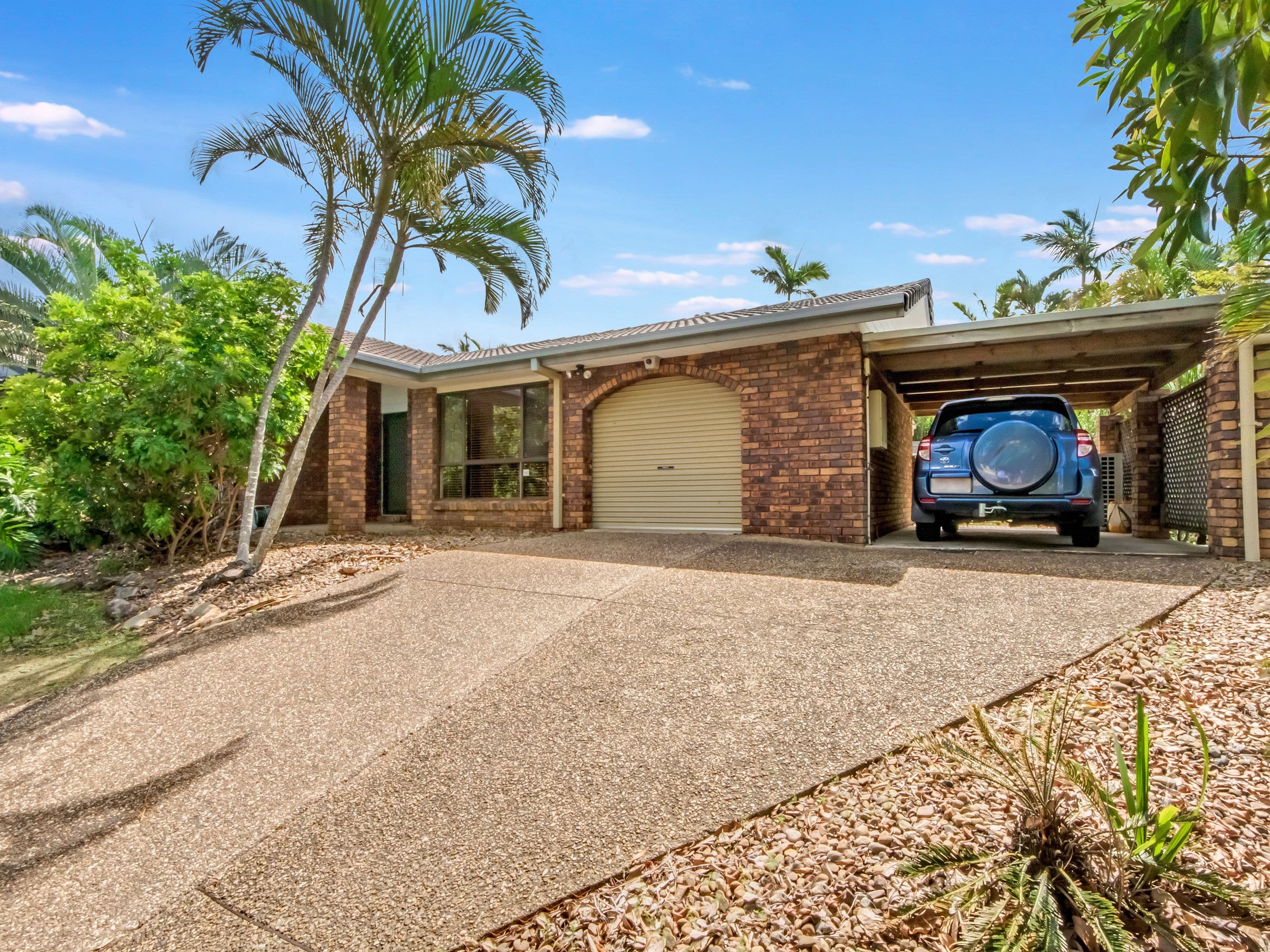 146 Mildura Drive, Helensvale QLD 4212, Helensvale - Thumbnail 2