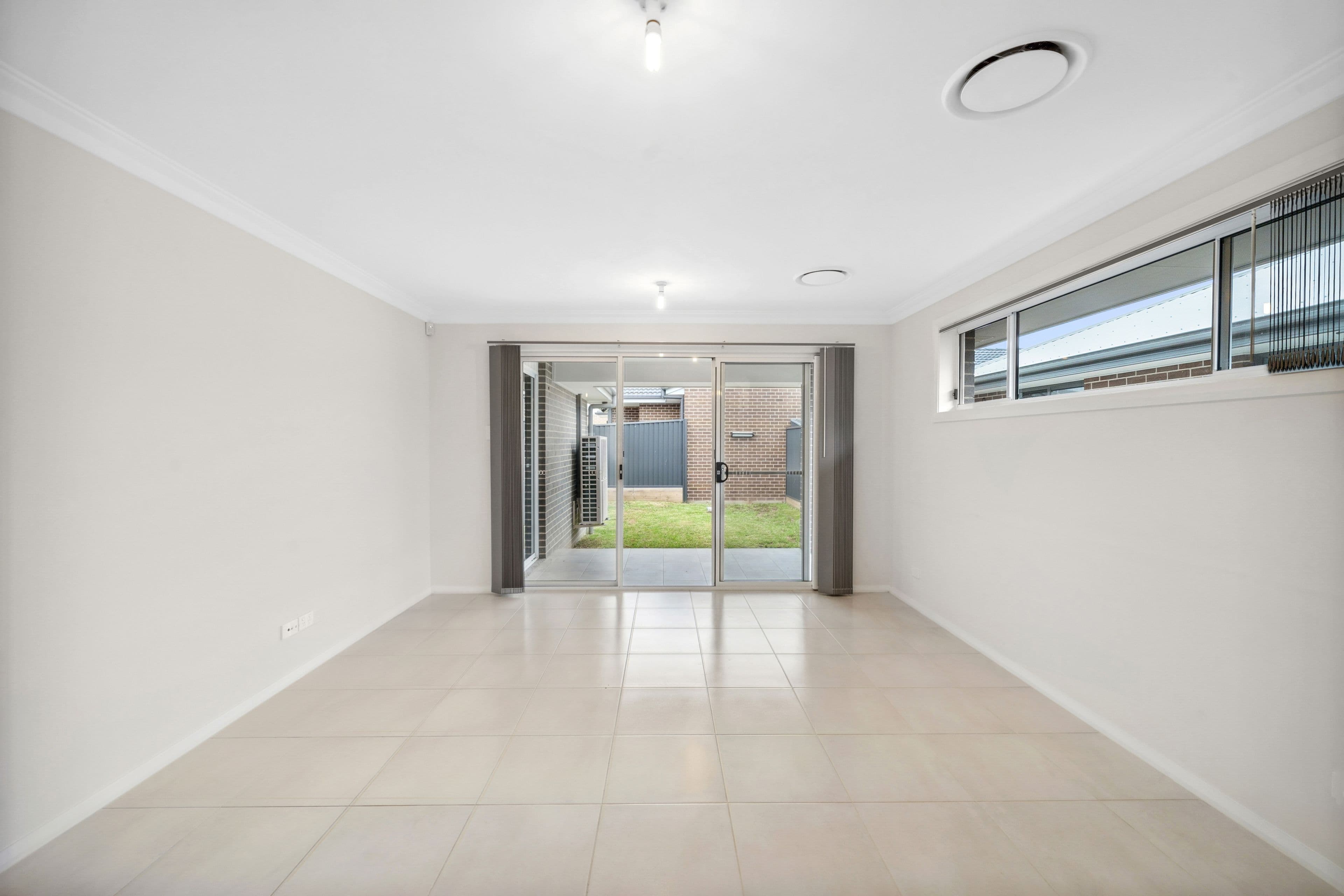 176 Fourth Avenue, Austral NSW 2179, Austral - Thumbnail 4