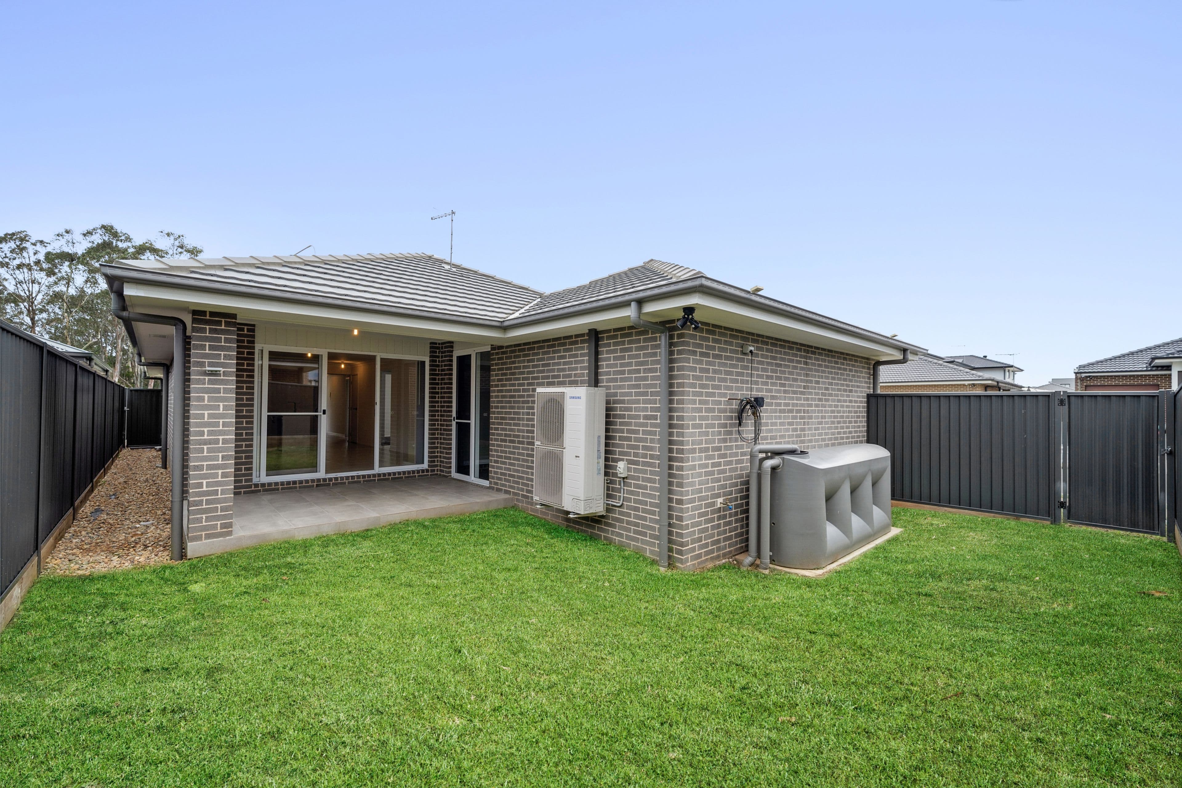 176 Fourth Avenue, Austral NSW 2179, Austral - Thumbnail 8