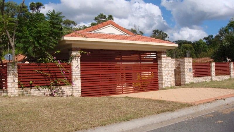 9 Gambier Crescent, PACIFIC PINES QLD 4211, Pacific Pines - Thumbnail 2
