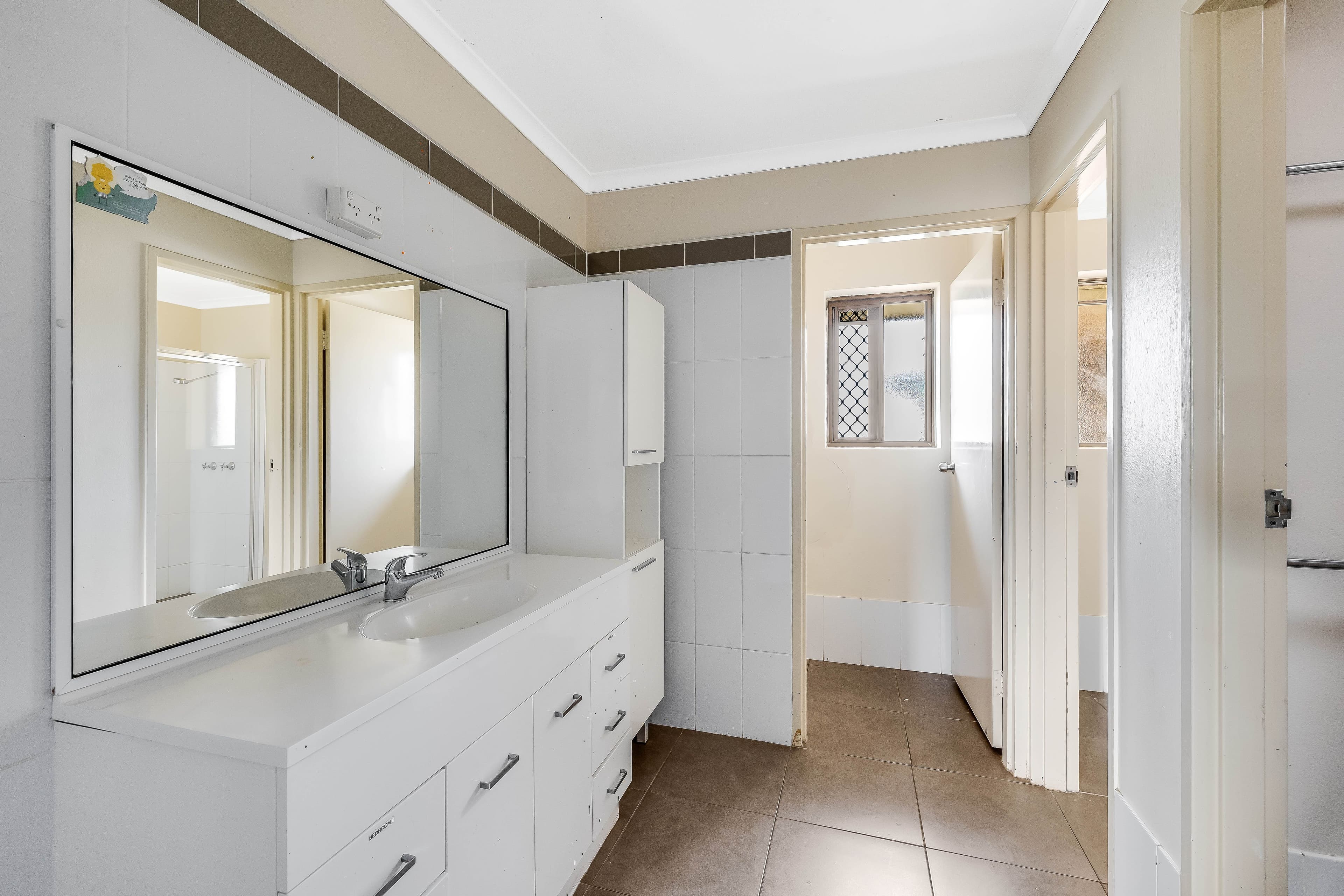 2 Bantock Lane, Caroline Springs - Thumbnail 4