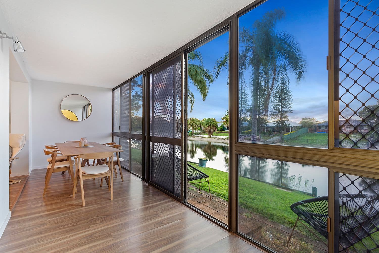 43 Karbunya Street, Mermaid Waters QLD 4218, Mermaid Waters - Thumbnail 3