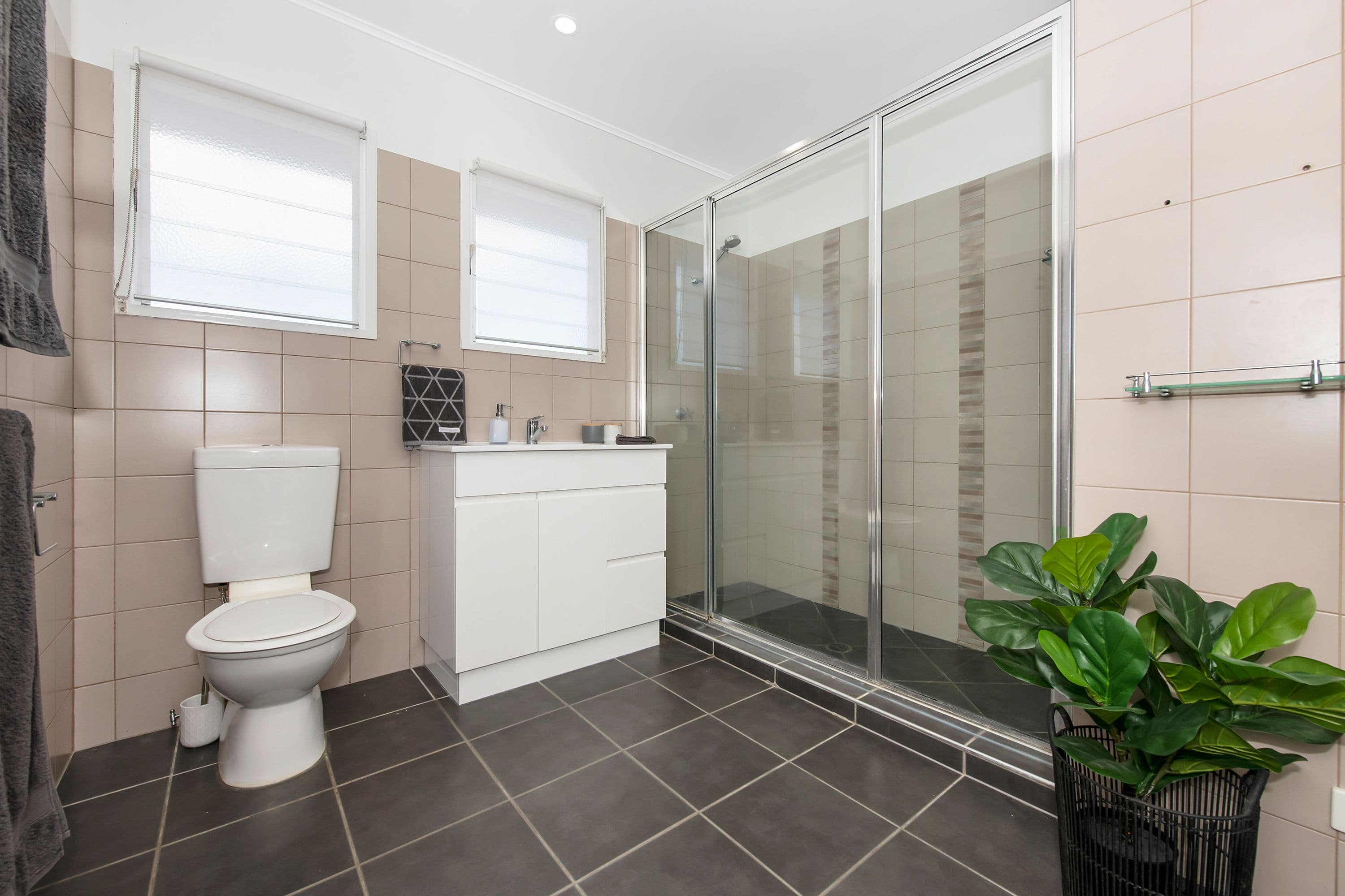 79 Hammett Street, Currajong QLD 4812, Currajong - Thumbnail 5