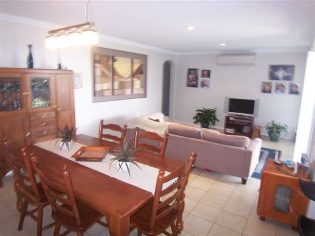 35  Hinchcliffe Drive, KEARNEYS SPRING QLD 4350, Kearneys Spring - Thumbnail 8