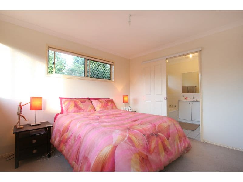 98 Ison Street, MORNINGSIDE QLD 4170, Morningside - Thumbnail 4