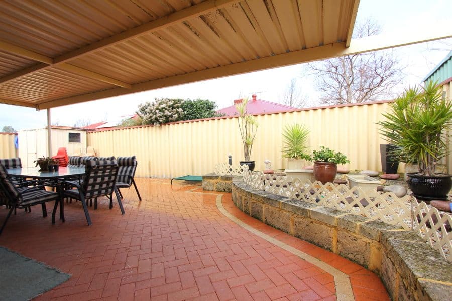 35 Whitchurch Road, REDCLIFFE WA 6104, Redcliffe - Thumbnail 2
